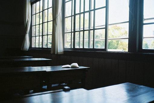 文学类个人求职信模板