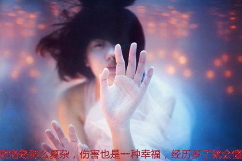政治系大学生的求职信范文