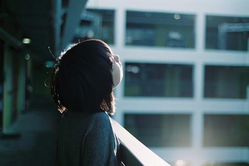 大学生求职自荐信英文版
