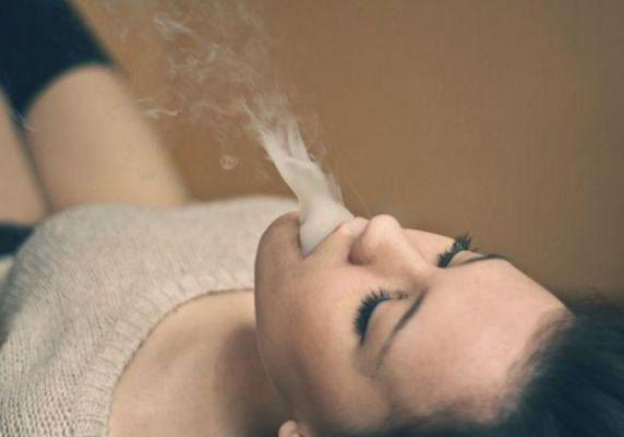 敬业奉献模范事迹材料